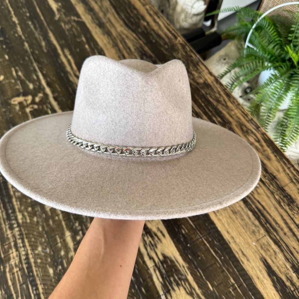 Cream Wide Brim Country Cowboy Winery Hat – One Size (Adjustable) - Picture 11 of 17